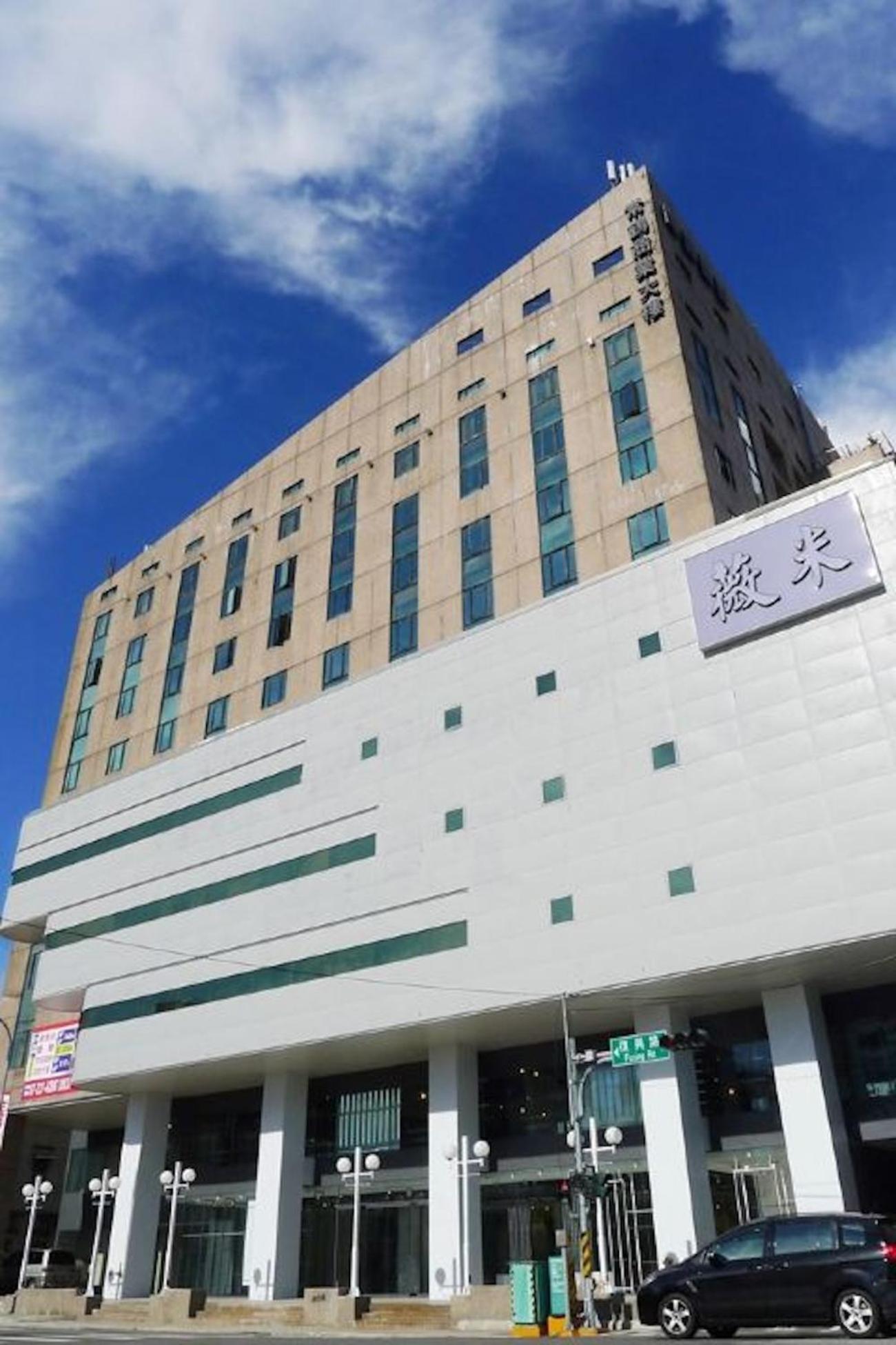 Wemeet Hotel Pingtung Екстериор снимка