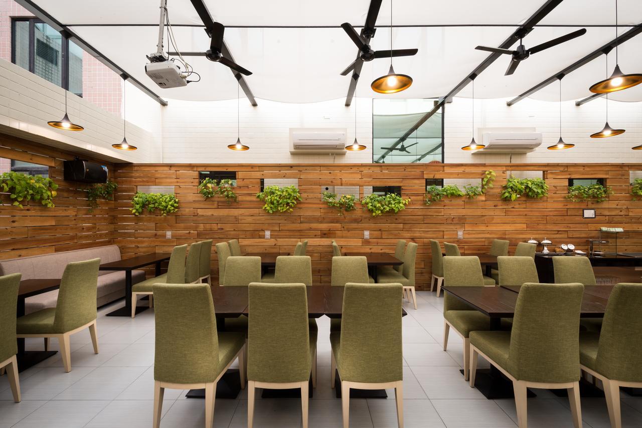 Wemeet Hotel Pingtung Екстериор снимка