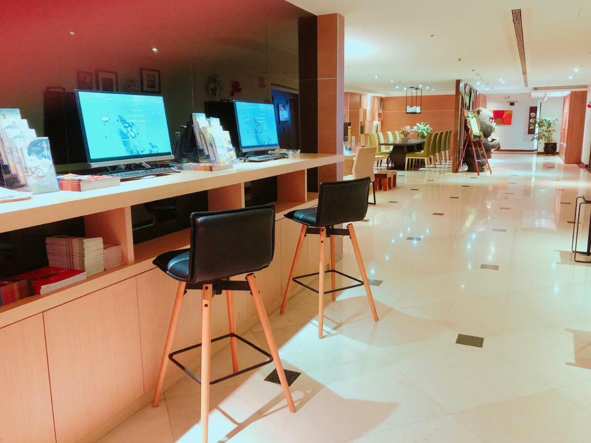 Wemeet Hotel Pingtung Екстериор снимка
